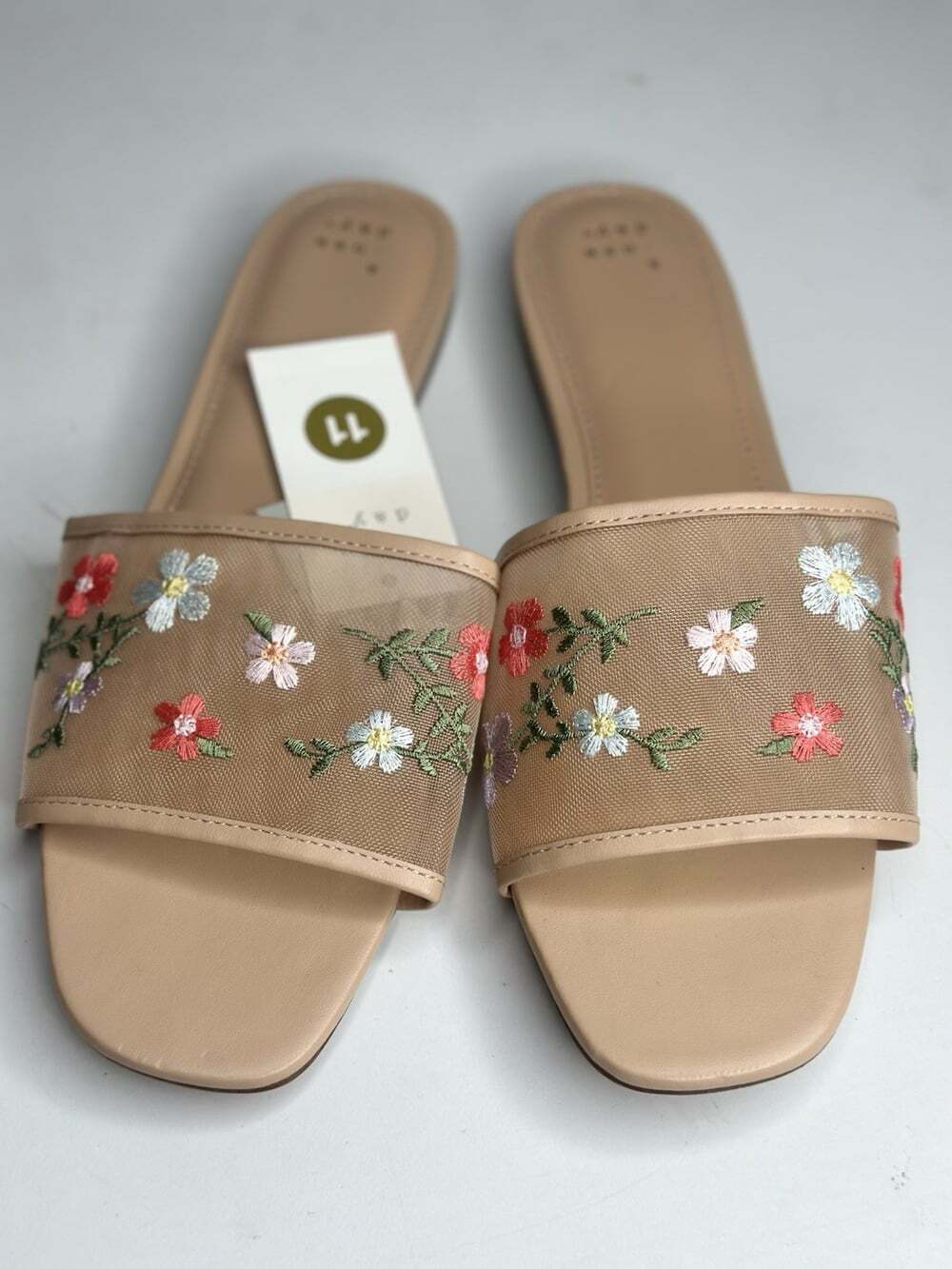 A New Day Women's Elain Tan Floral Mesh Slide Sandals Size 11 Memory Foam Insole